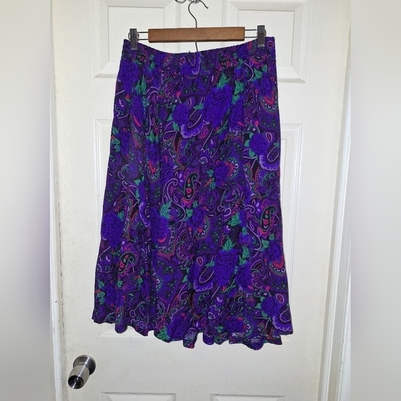 Damson 2 piece skirt suit size 16 - Picture 4 of 9